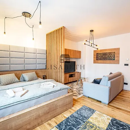 Lisabeth Aparthotel 4*