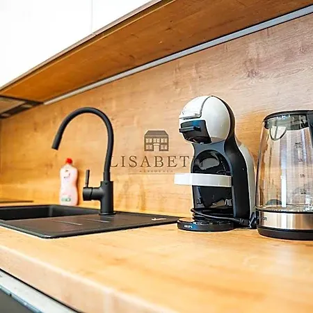 Lisabeth Aparthotel 4*